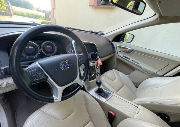 Volvo XC 60 cena 45900 przebieg: 295000, rok produkcji 2012 z Kraków małe 56